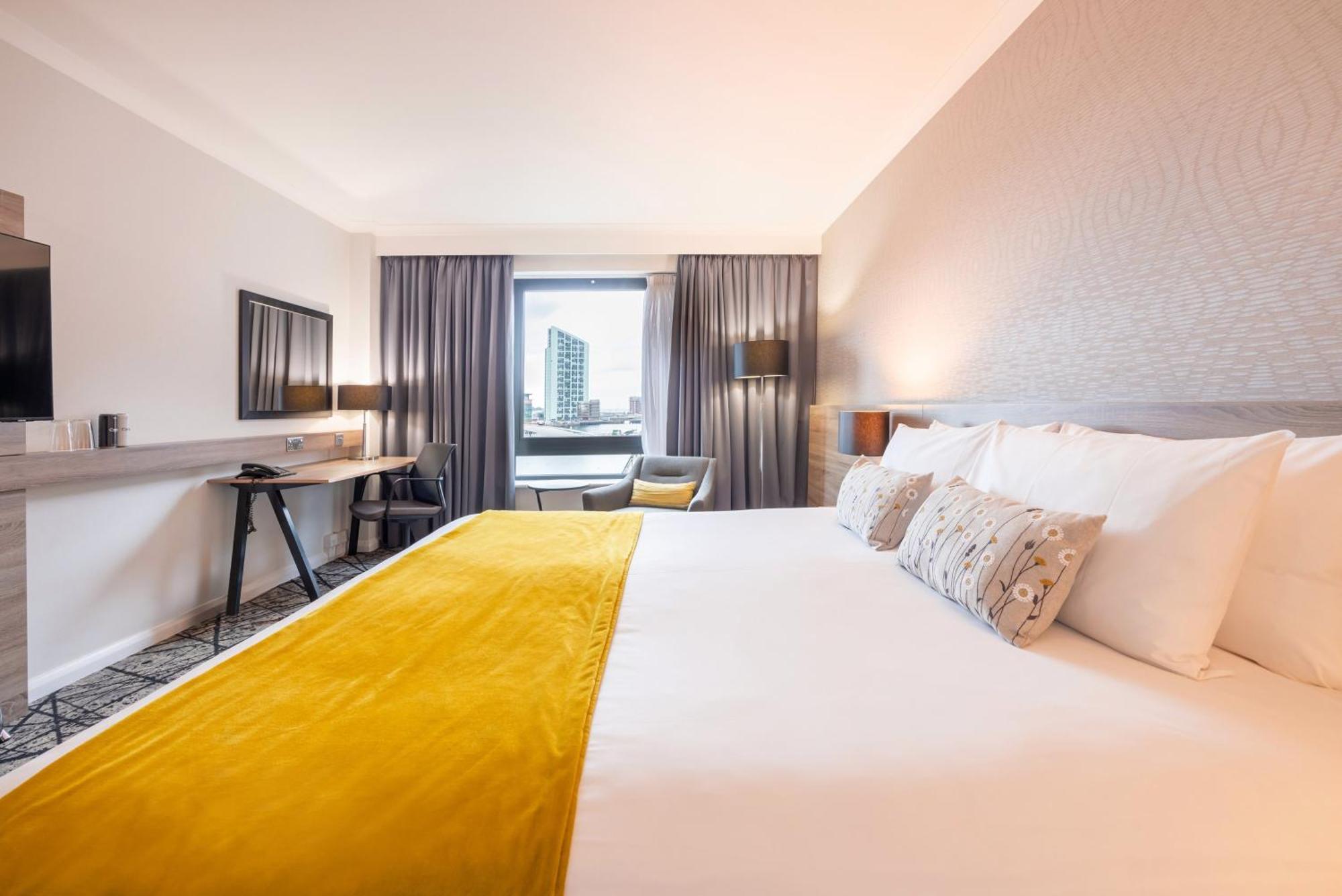 Crowne Plaza Liverpool City Centre By Ihg Exterior photo